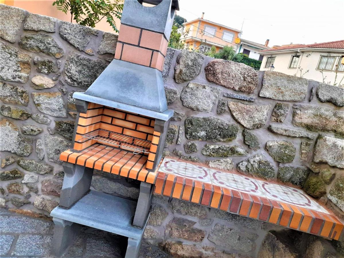 Casa Rural Del Tio Maino Becerril de la Sierra Exterior foto